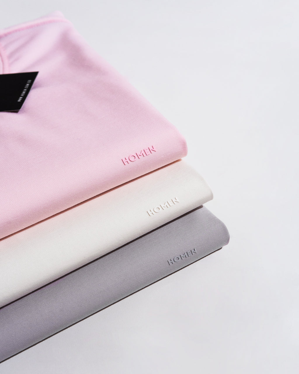 CAMISETA REGULAR FIT ROSA PASTEL