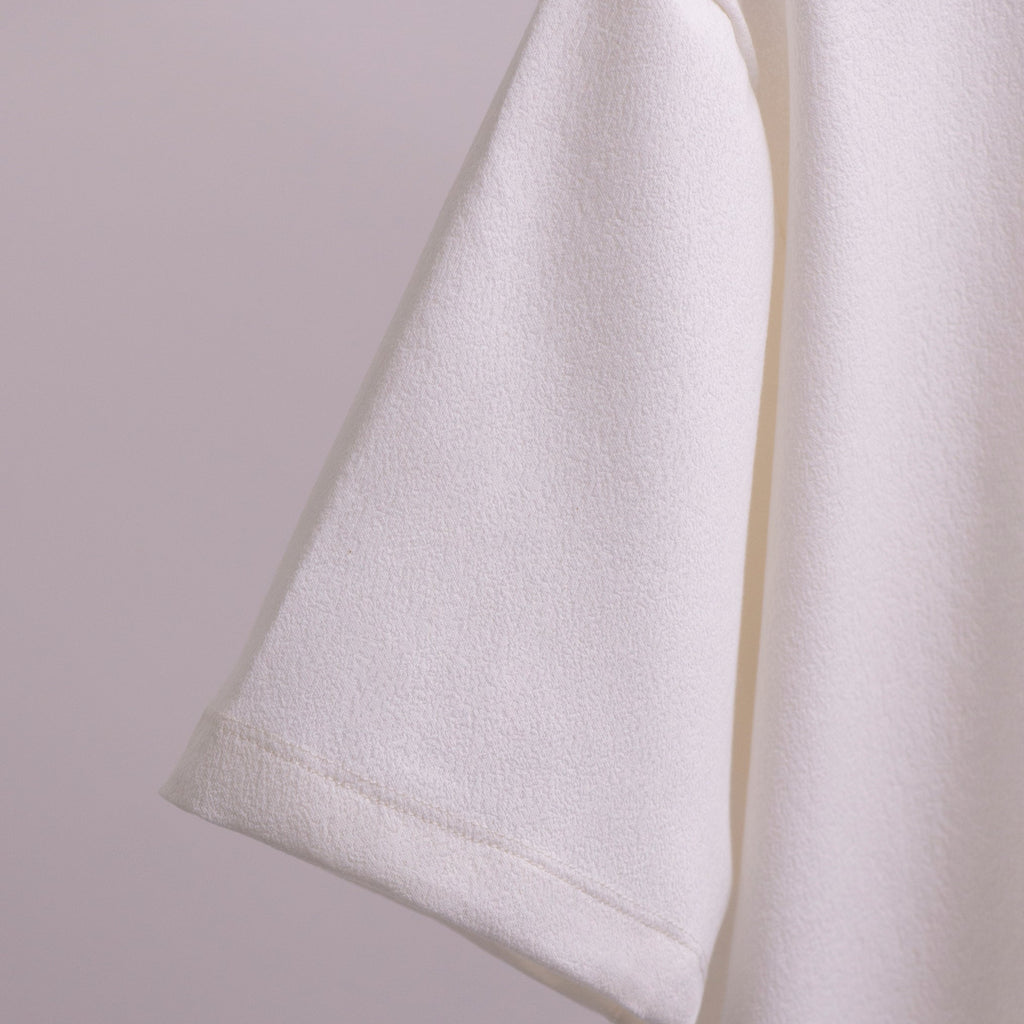 CAMISETA TEXTURIZADA MARMOL BLANCO HUESO