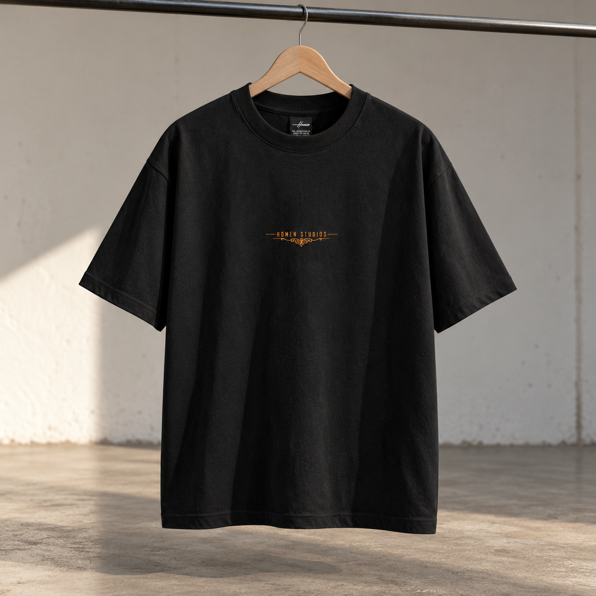 CAMISETA OVERSIZE CONFIDENCE IN BLACK