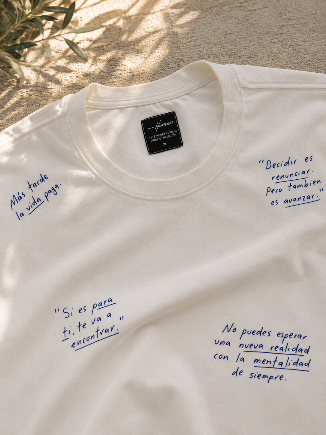 CAMISETA REGULAR FIT FRASES QUE INSPIRA