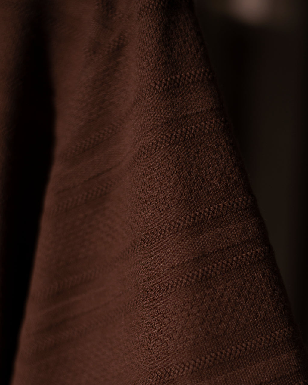 CAMISETA OVERSIZE TEXTURA NATIVA CHOCOLATE