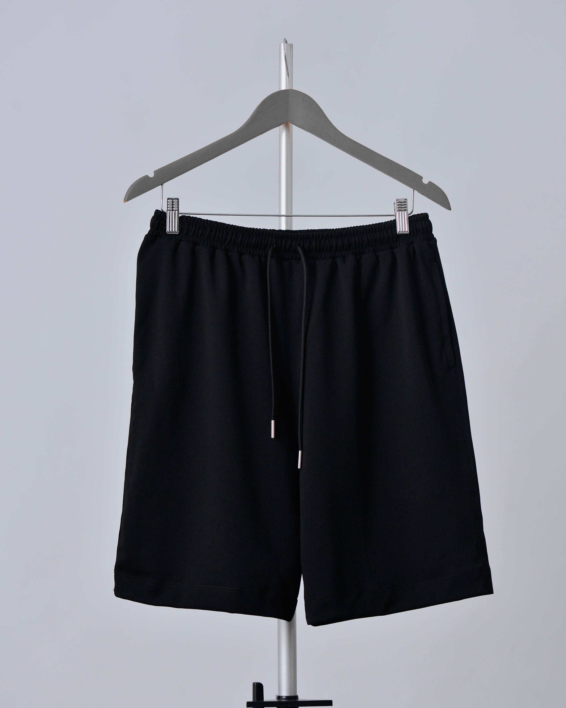 BERMUDA ULTRA PREMIUM COLOR NEGRO