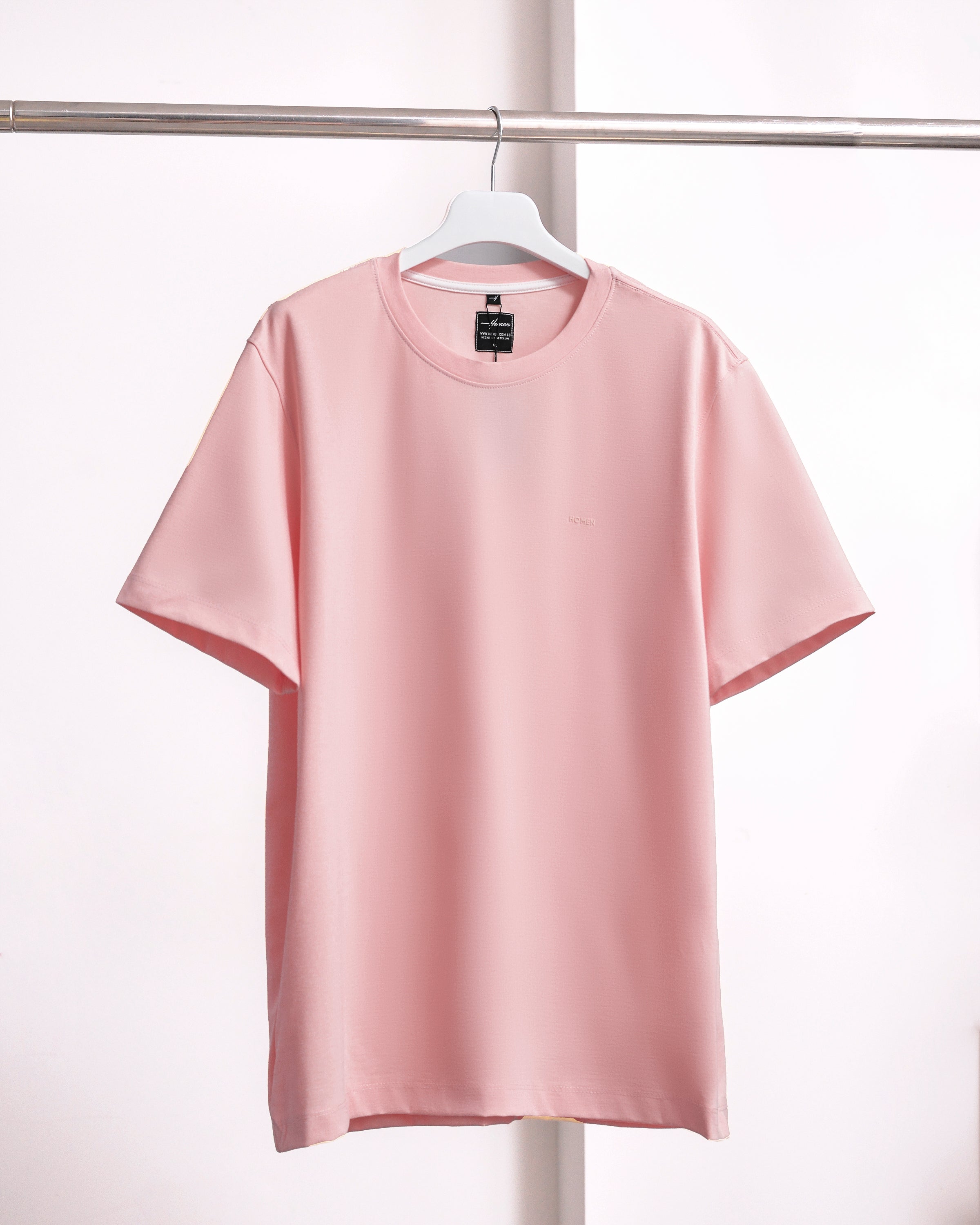 CAMISETA REGULAR FIT ROSA PASTEL