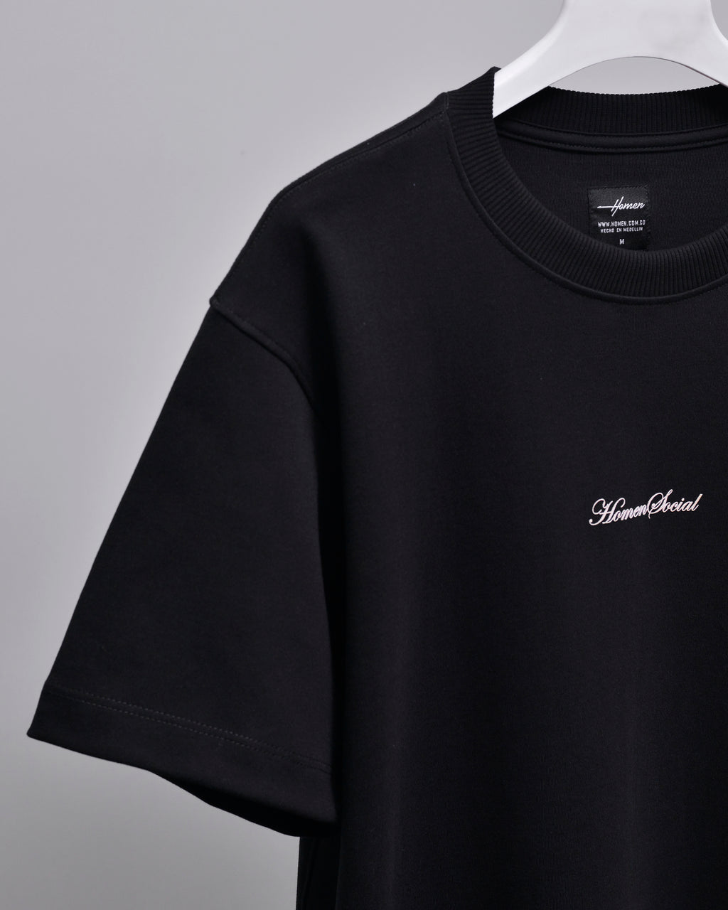 CAMISETA OVERSIZE RADIANCE NEGRO