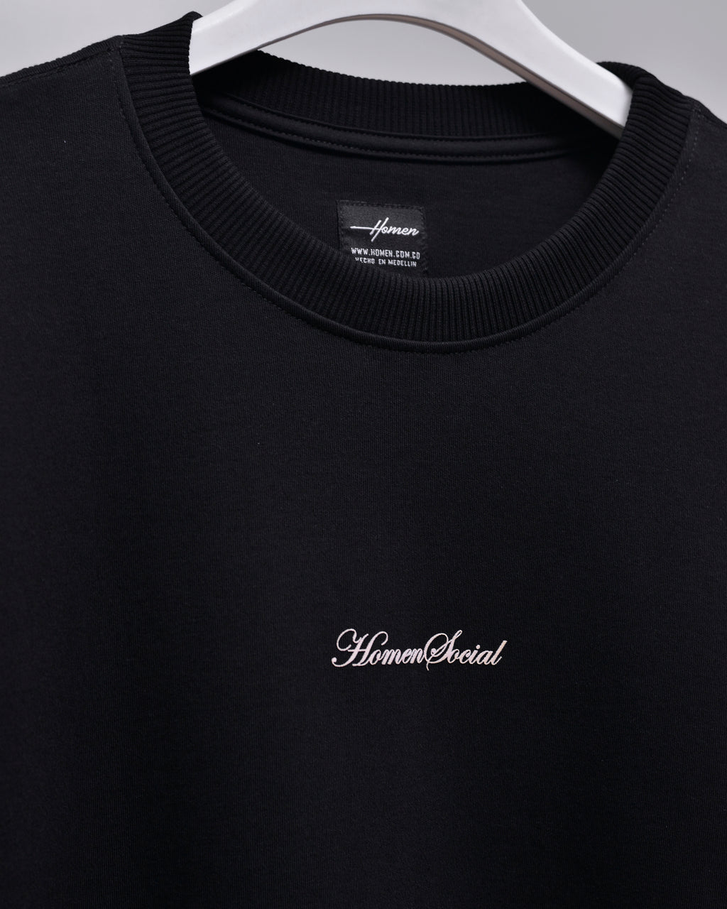 CAMISETA OVERSIZE RADIANCE NEGRO