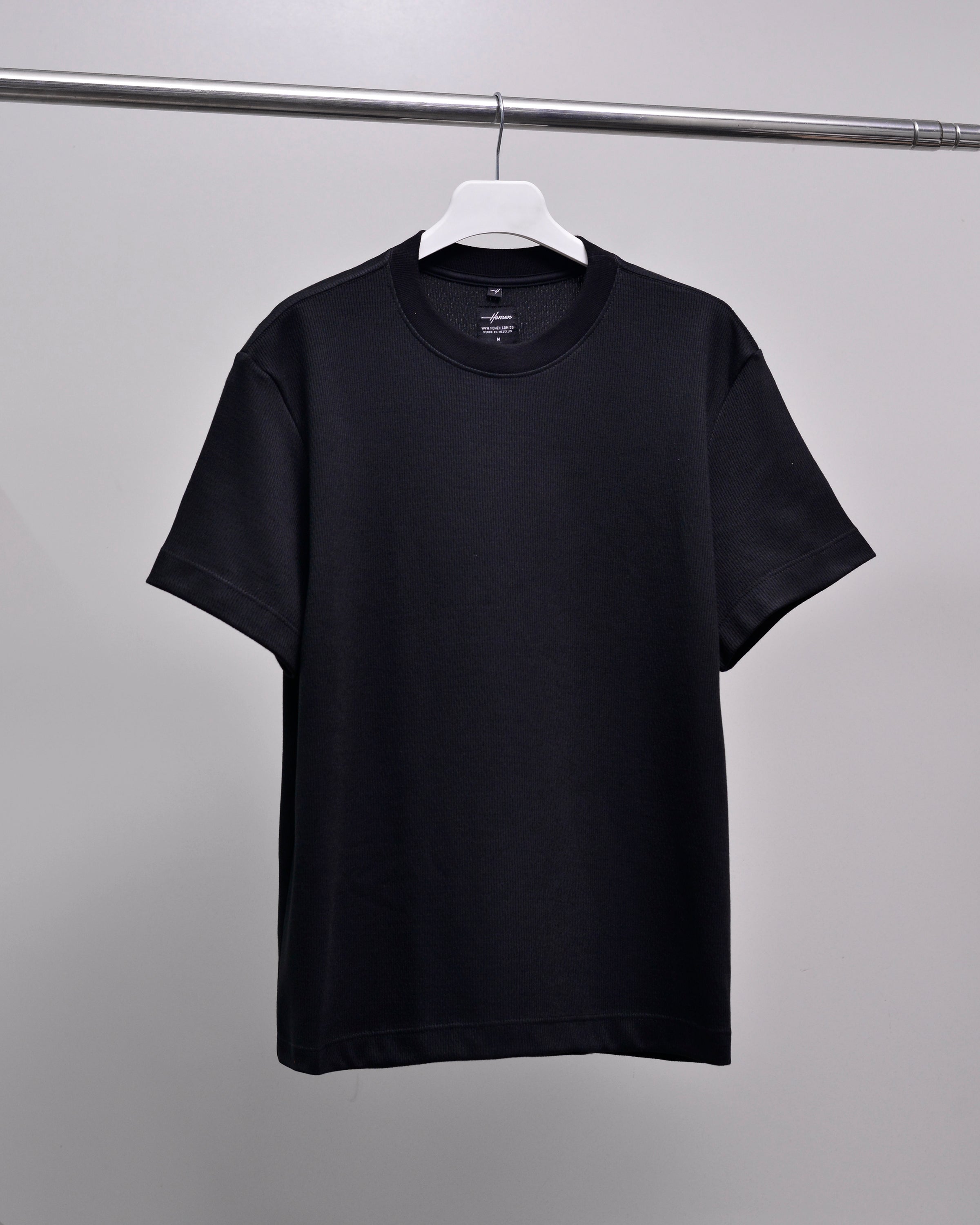 CAMISETA REGULAR FIT TEXTURIZADA NEGRO