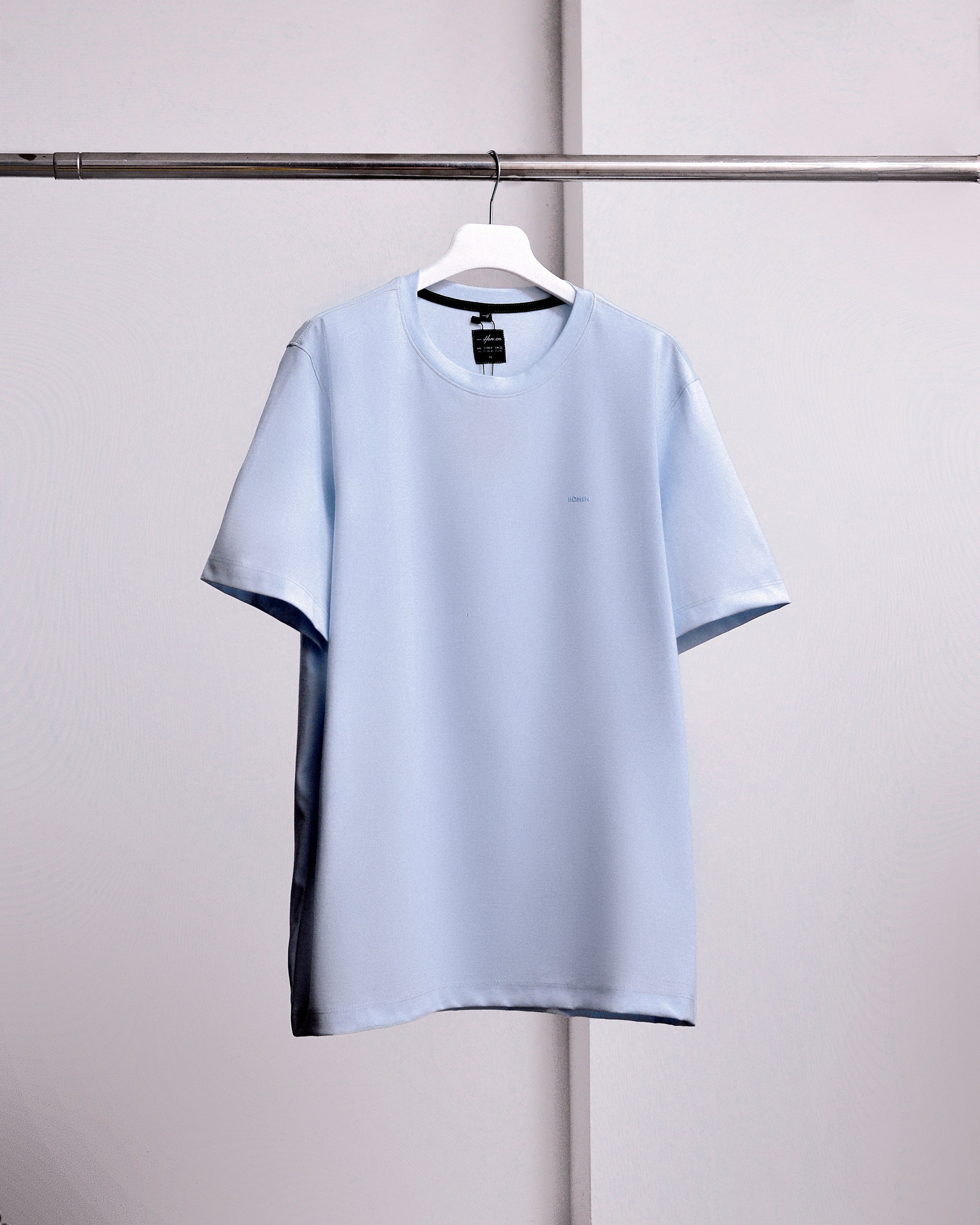 CAMISETA REGULAR FIT AZUL CELESTE