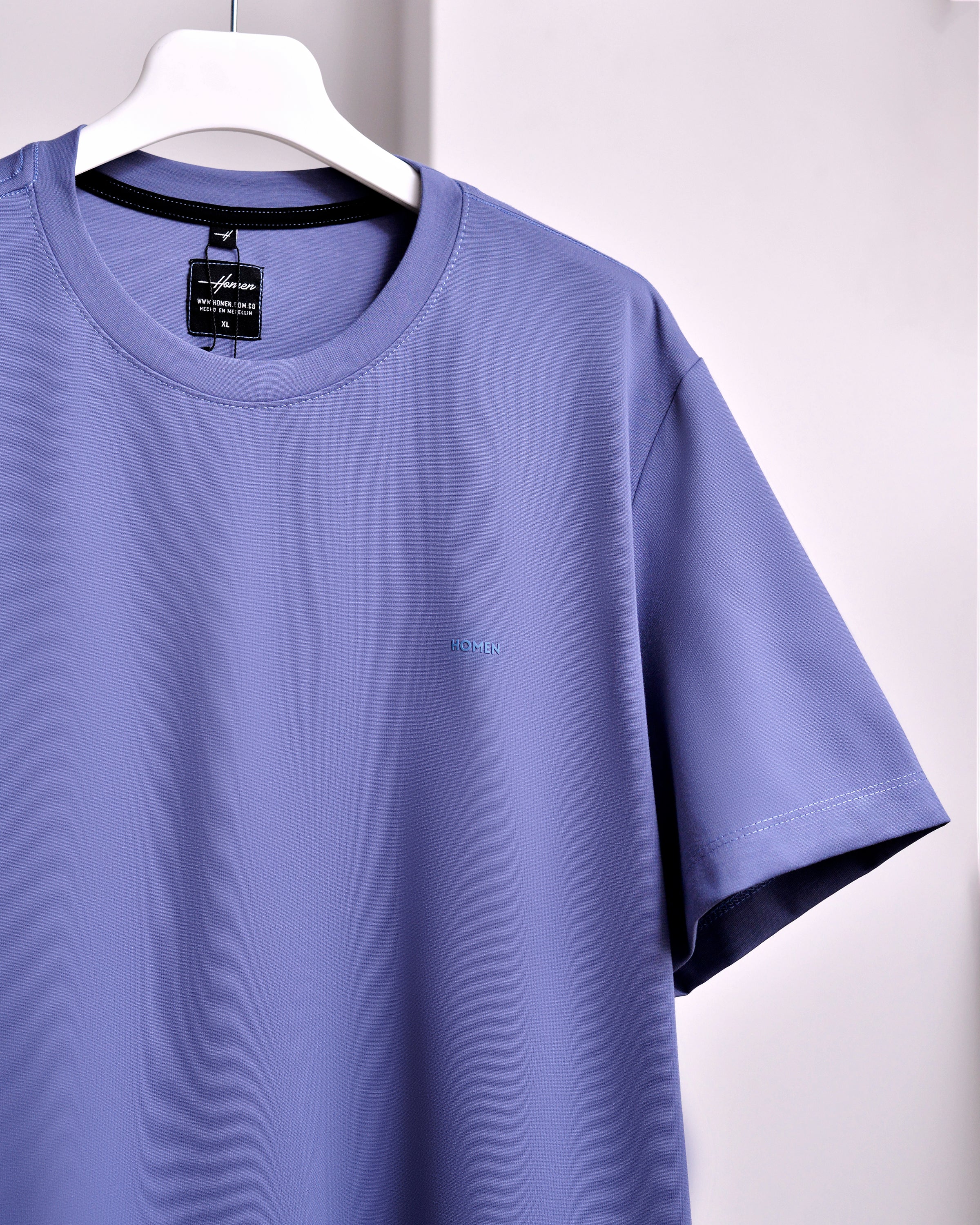 CAMISETA REGULAR FIT AZUL PETROLEO