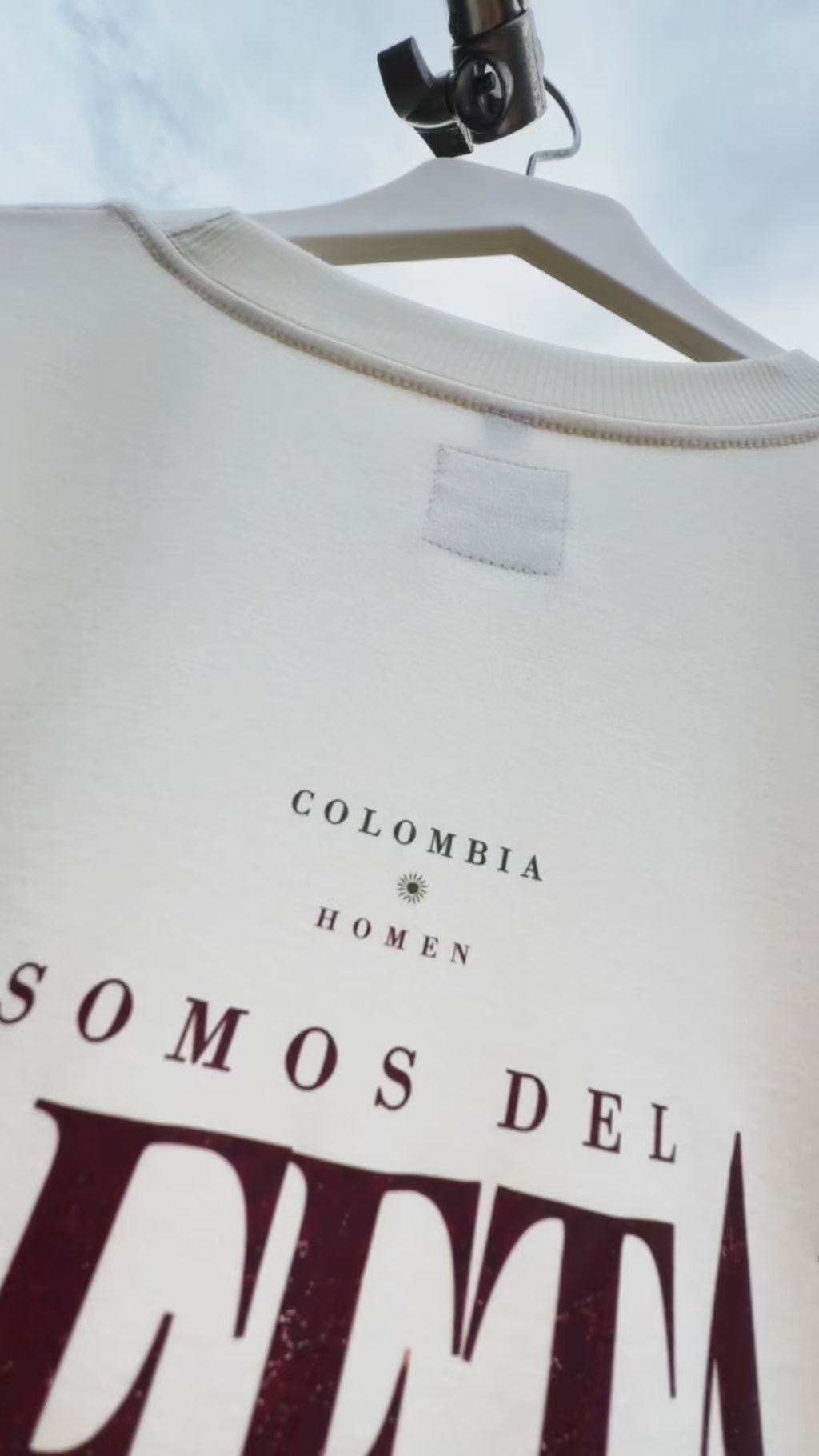 CAMISETA OVERSIZE CRIADO A PUNTA DE TINTO